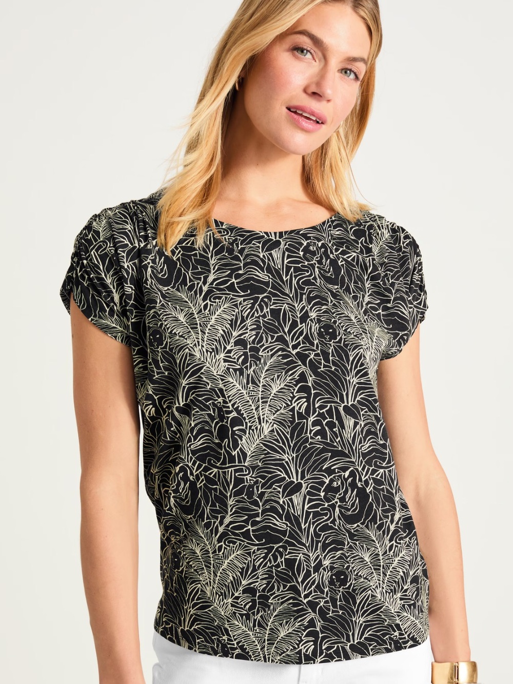 J Jill size SP Women’s Black white shirred front at sleeves Short Sleeve Top
